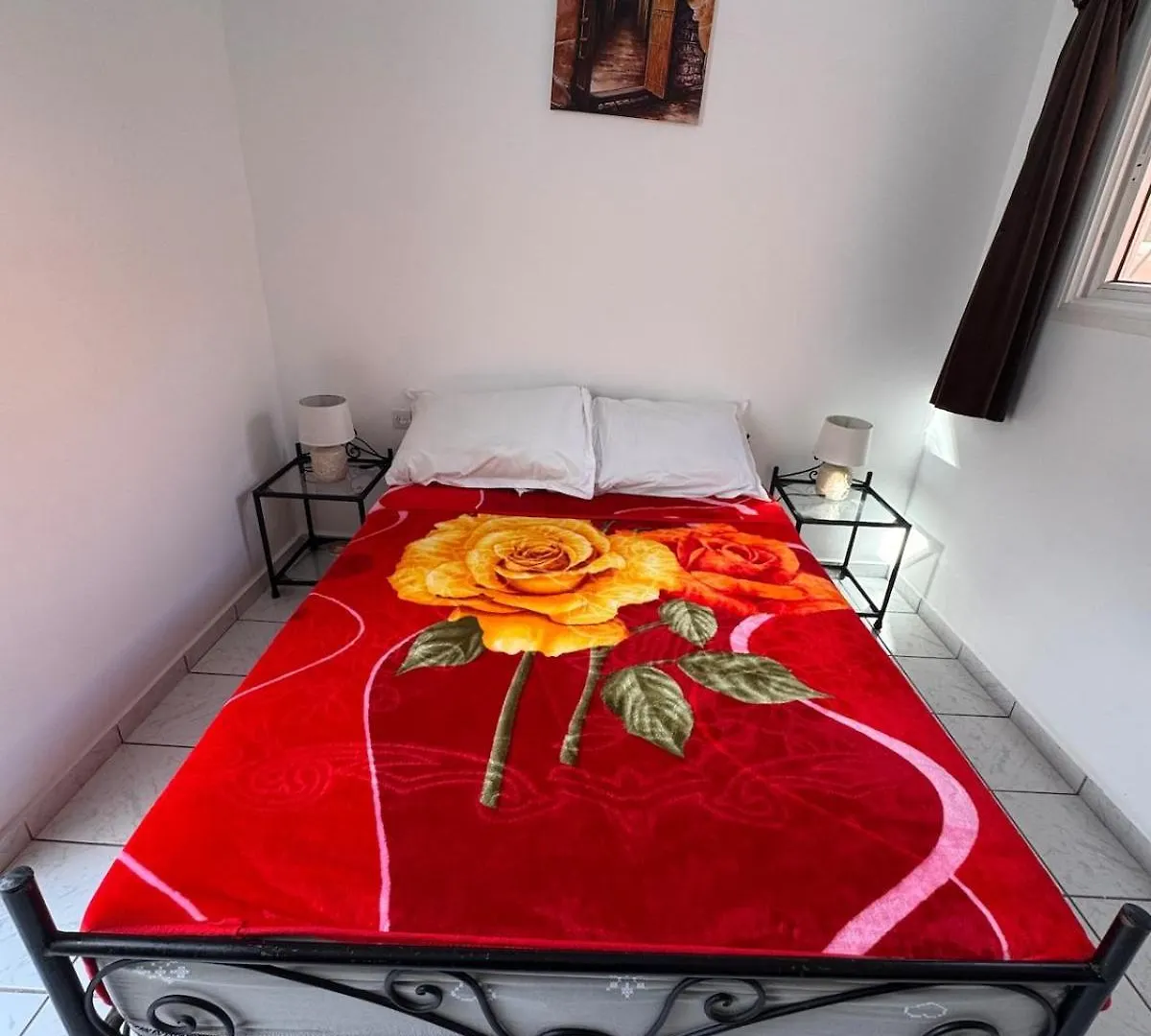 Riad Dans Residence Avec 3 Piscines Marrakesh