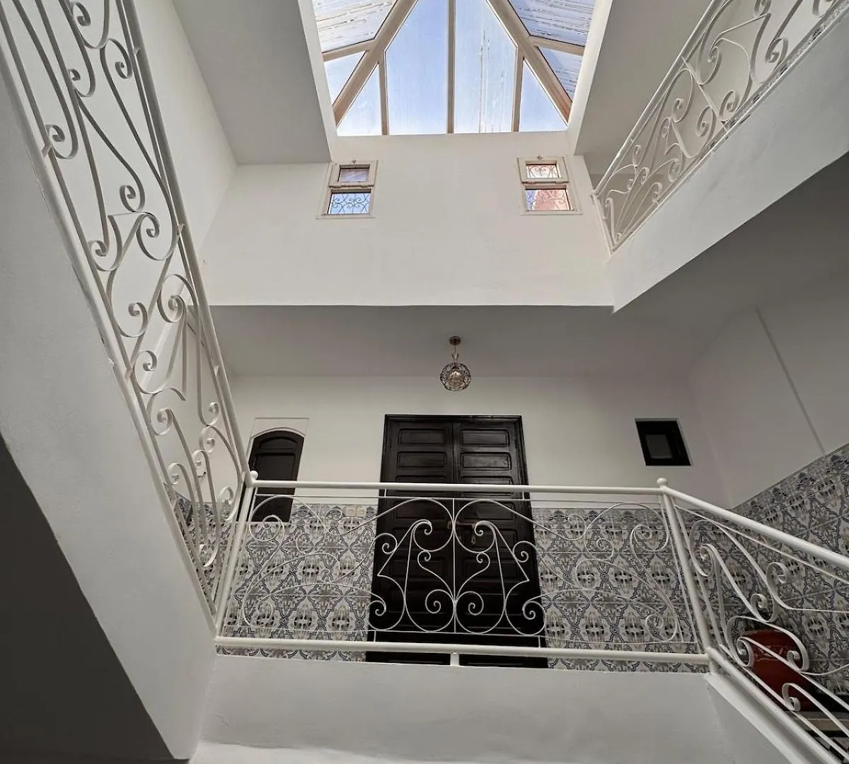 Riad Dans Residence Avec 3 Piscines Marrakesh Morocco