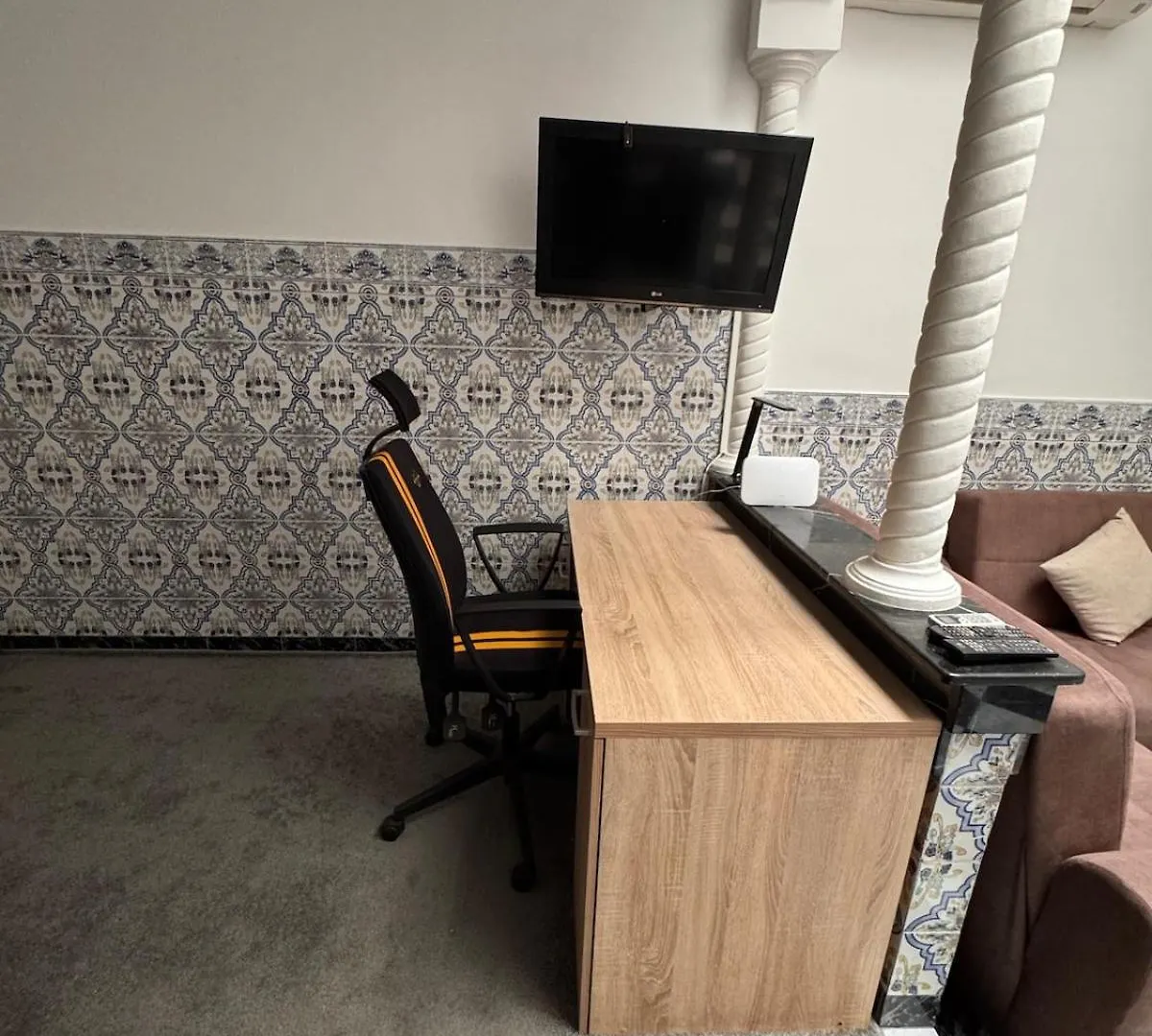 Riad Dans Residence Avec 3 Piscines Marakéš